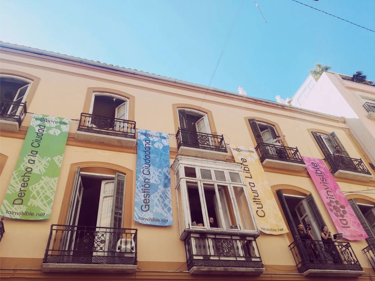 photo6028606488727104175