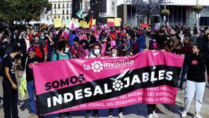 manifestacion-Casa-Invisible-Malaga-fotos_1633047135_148083758_1920x1080